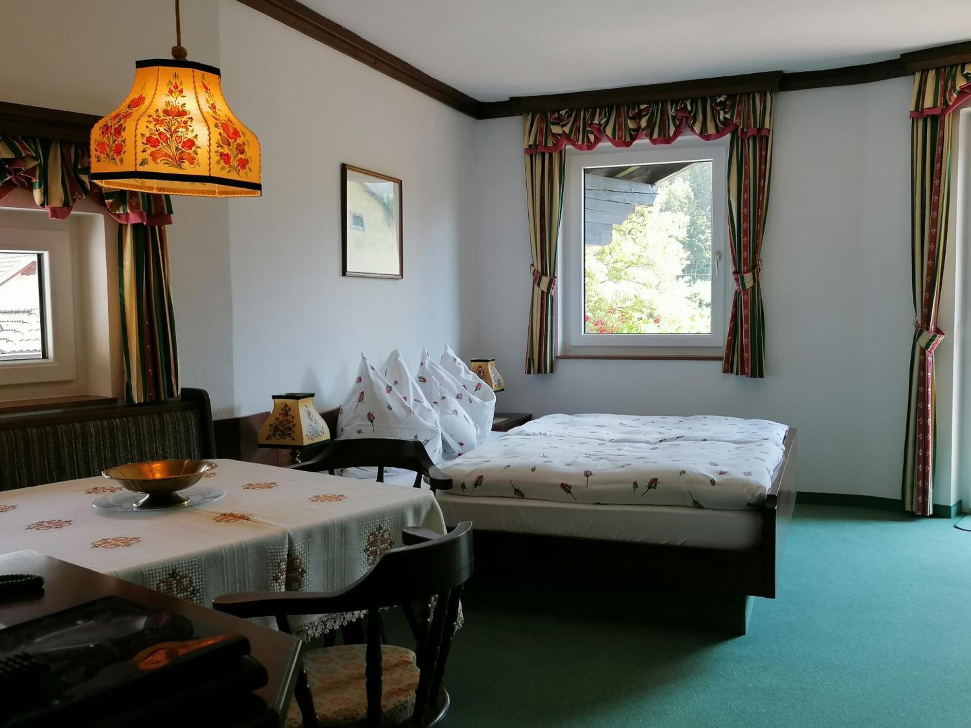 Hotel Garni Landhaus Buertlmair Hinterstoder Eksteriør billede